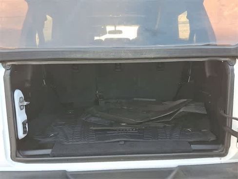 Used 2020 Jeep Wrangler Unlimited Sport image 31