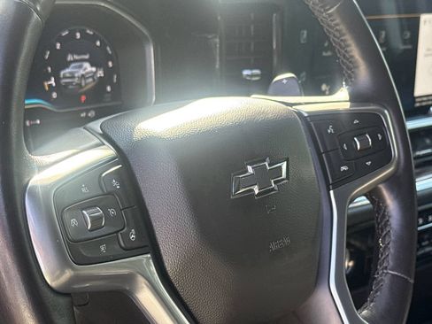 Used 2023 Chevrolet Silverado 1500 RST w/ Redline Edition AWD/4WD image 29