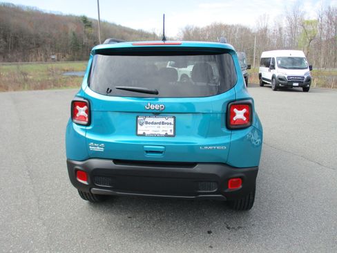 Used 2022 Jeep Renegade Limited w/ Sun, Sound & Wheels Group image 6
