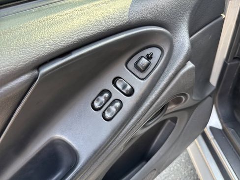 Used 2002 Ford Mustang GT RWD image 20