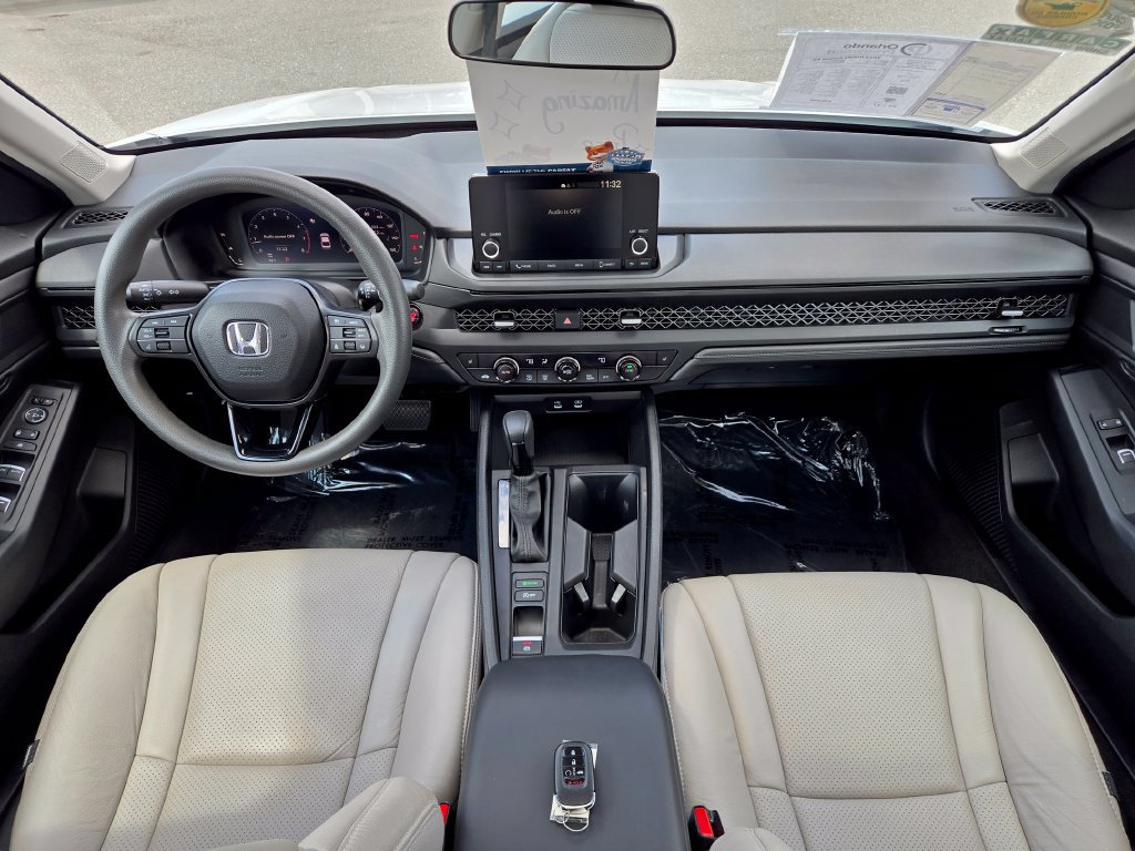 Used 2023 Honda Accord EX image 41