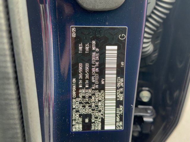 Used 2025 Lexus GX 550 w/ Accessory Package (2T) AWD/4WD image 33