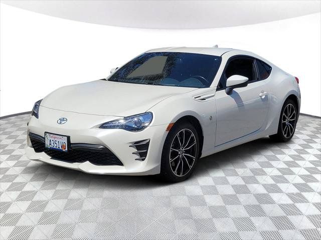 Used 2020 Toyota 86 RWD image 2