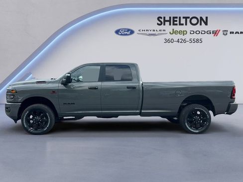 New 2026 RAM 2500 Big Horn AWD/4WD image 2