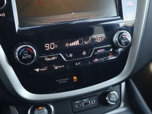 Used 2023 Nissan Murano SV AWD/4WD image 22
