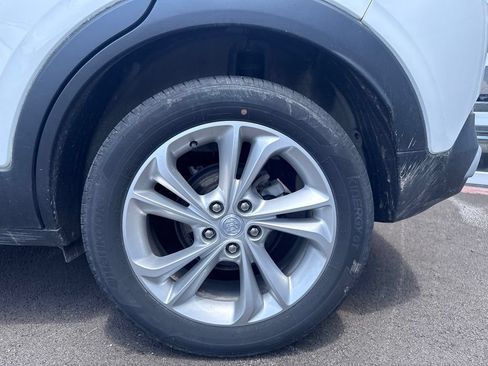 Used 2023 Buick Encore GX Preferred w/ Cold Weather Comfort Package FWD image 22