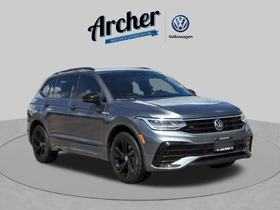 Used 2023 Volkswagen Tiguan SE R-Line