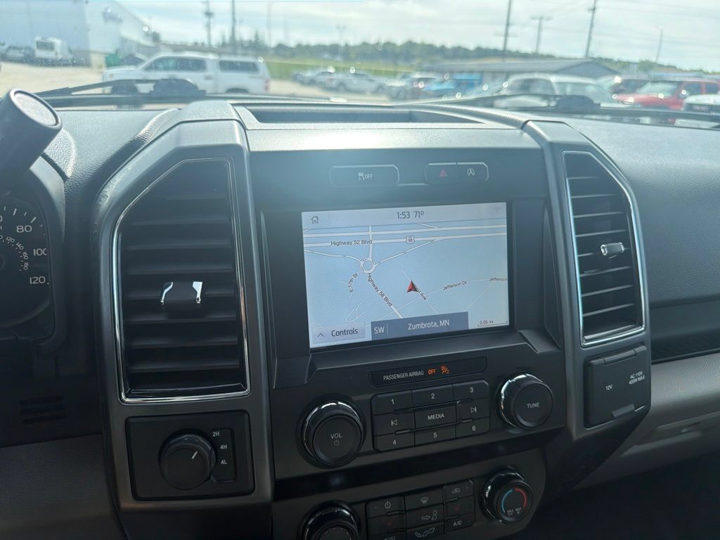 Used 2020 Ford F150 XLT w/ Equipment Group 302A Luxury AWD/4WD image 29