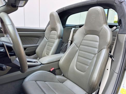 Used 2022 Porsche 911 Targa 4 GTS image 42