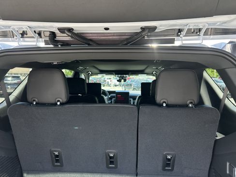 New 2026 GMC Yukon Denali w/ Denali Reserve Package AWD/4WD image 10