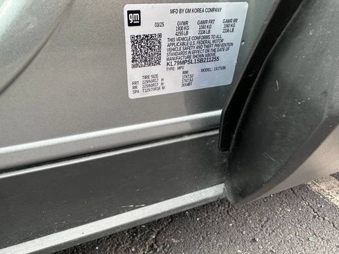 Used 2025 Chevrolet TrailBlazer LT FWD image 34