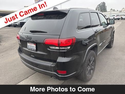 Used 2019 Jeep Grand Cherokee Altitude image 6