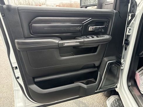 Used 2024 RAM 2500 Limited image 21