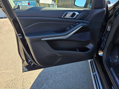 Used 2023 BMW X5 xDrive45e image 23