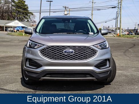Used 2024 Ford Edge SEL image 2
