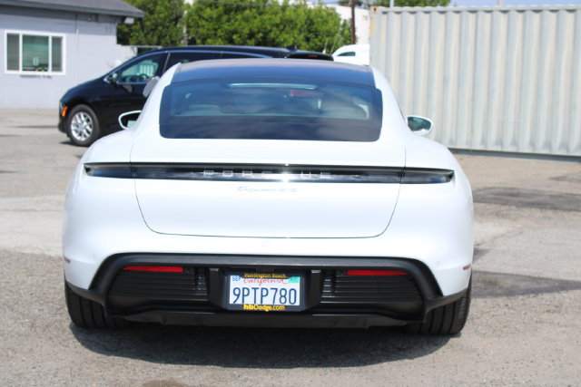 Used 2020 Porsche Taycan 4S AWD/4WD image 4