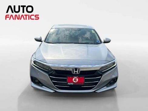 Used 2022 Honda Accord Touring image 9