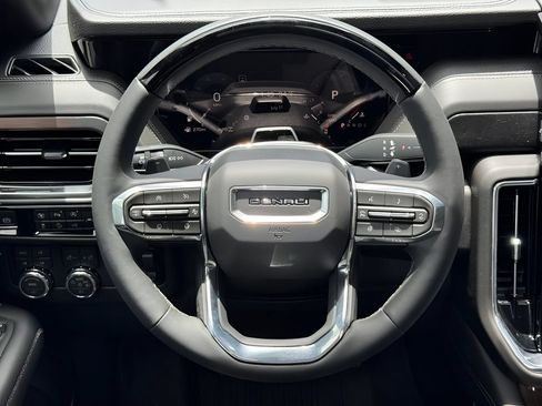 New 2026 GMC Yukon Denali w/ Denali Reserve Package AWD/4WD image 21