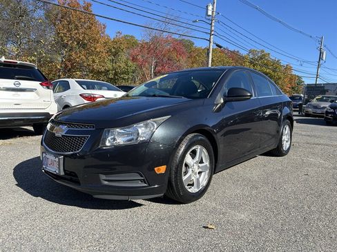 Used 2013 Chevrolet Cruze LT image 1
