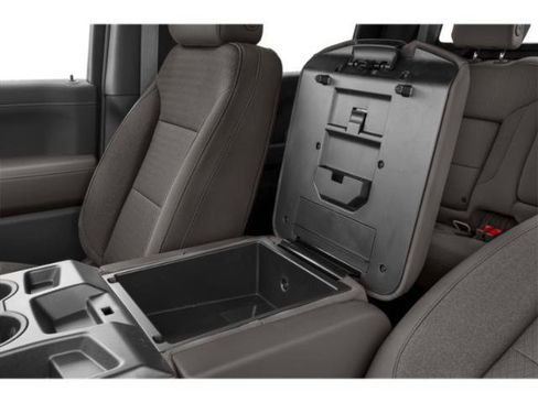 Used 2022 Chevrolet Silverado 1500 LT AWD/4WD image 17