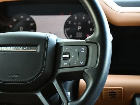 Used 2023 Land Rover Defender 130 X AWD/4WD image 21