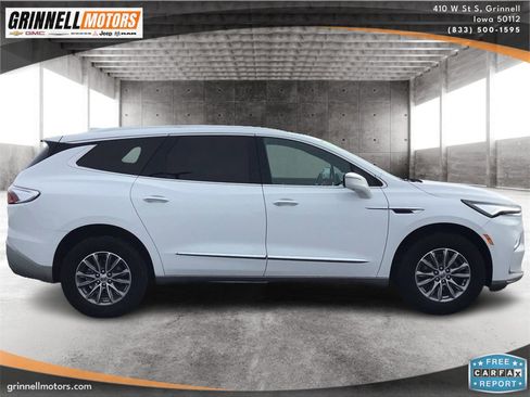 Used 2024 Buick Enclave Premium image 4