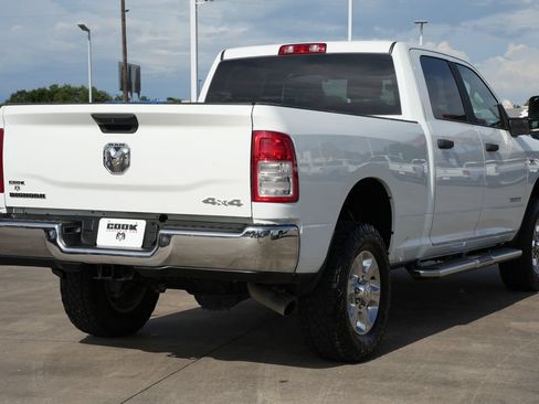 Used 2024 RAM 2500 Big Horn AWD/4WD image 3