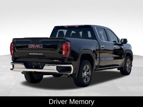Used 2026 GMC Sierra 1500 SLT RWD image 10
