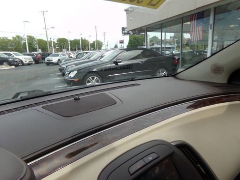 Used 2016 Buick LaCrosse Leather FWD image 49
