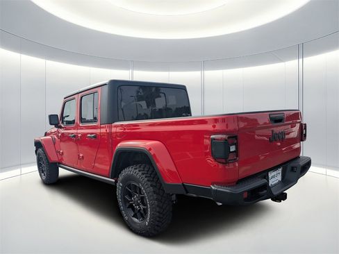 New 2025 Jeep Gladiator Willys image 6
