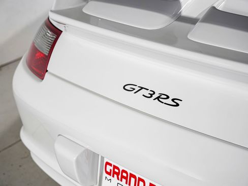 Used 2008 Porsche 911 GT3 RS RWD image 41