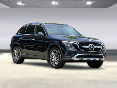 Used 2026 Mercedes-Benz GLC 300 4MATIC image 7
