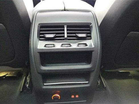 Used 2024 BMW X5 sDrive40i w/ M Sport Package image 39