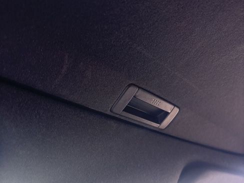 Used 2014 Ford F250 Lariat w/ Lariat Ultimate Package image 12