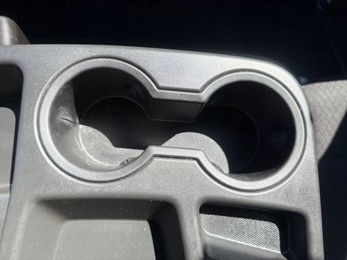 Used 2023 Chevrolet Silverado 1500 LT image 20