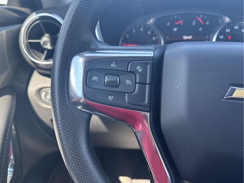 Used 2025 Chevrolet Blazer LT AWD/4WD image 14