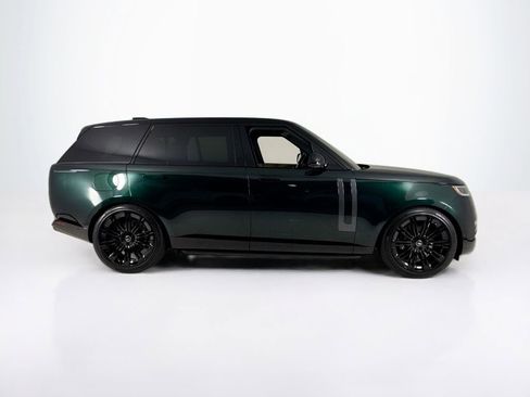 Used 2025 Land Rover Range Rover Long Wheelbase SE image 6