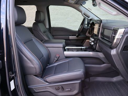 Used 2025 Ford F250 Lariat w/ Tremor Off-Road Package image 38