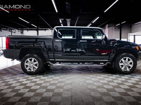 Used 2009 HUMMER H3T Alpha image 24