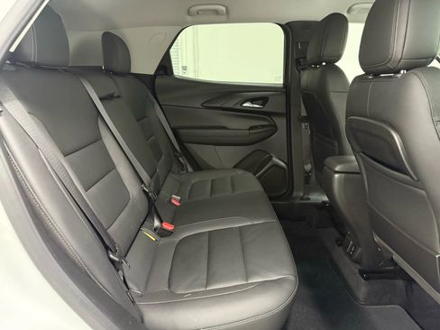 Used 2021 Chevrolet TrailBlazer LT w/ Premium Seating Package image 16