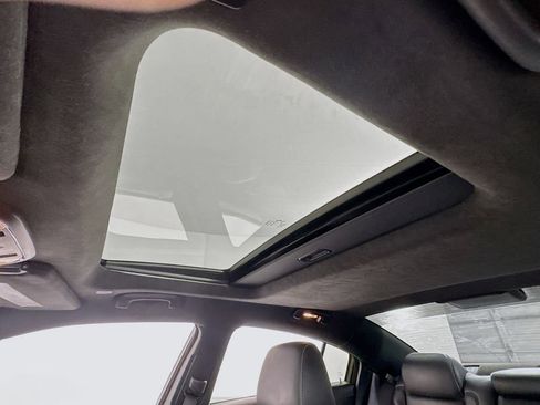 Used 2022 Dodge Charger SRT Hellcat w/ Harman/Kardon Audio Group RWD image 22