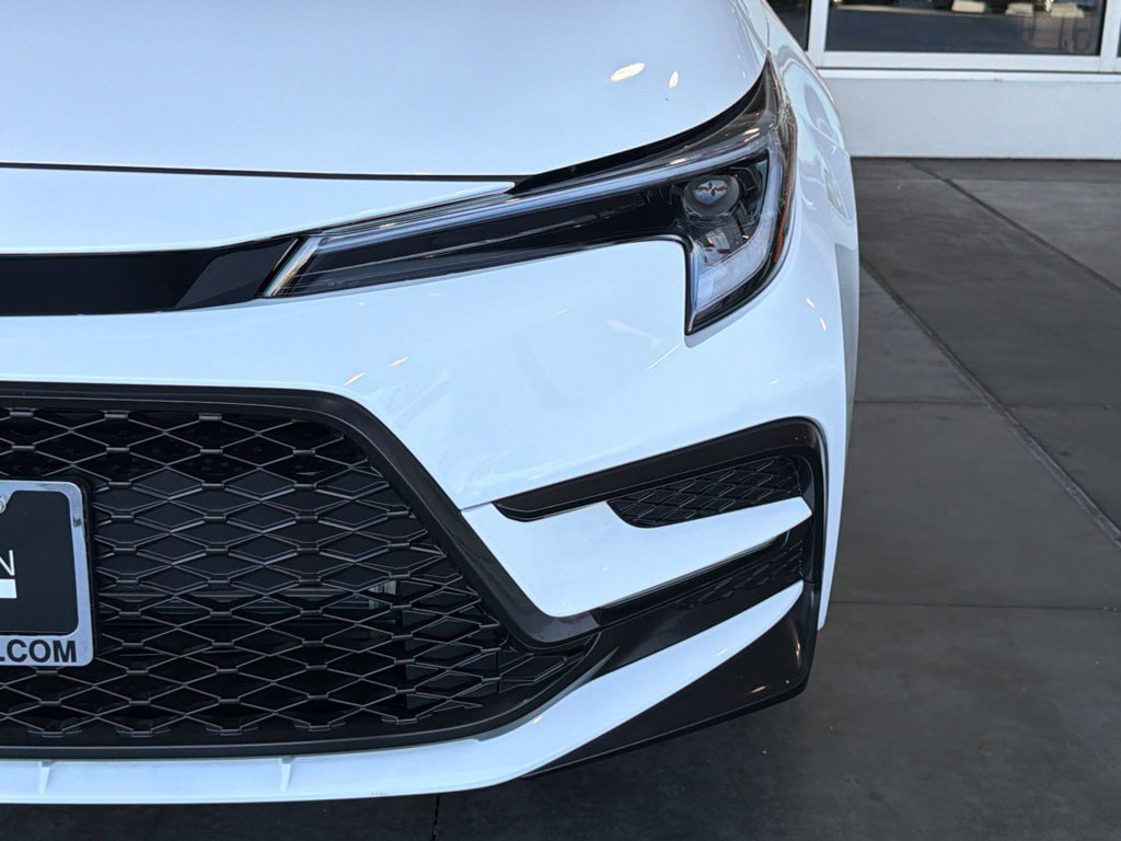 New 2027 Toyota Corolla SE FWD image 5