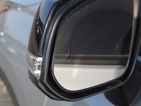 Used 2021 Toyota Highlander XSE image 15