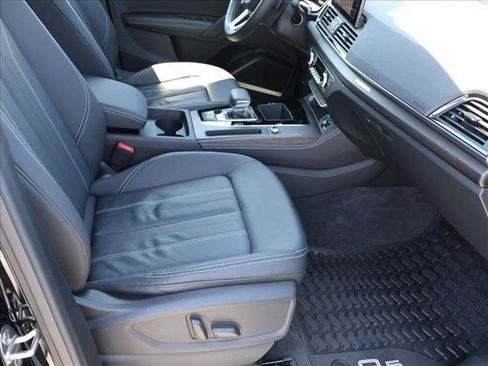 Used 2023 Audi Q5 2.0T Premium Plus w/ Premium Plus Package AWD/4WD image 28