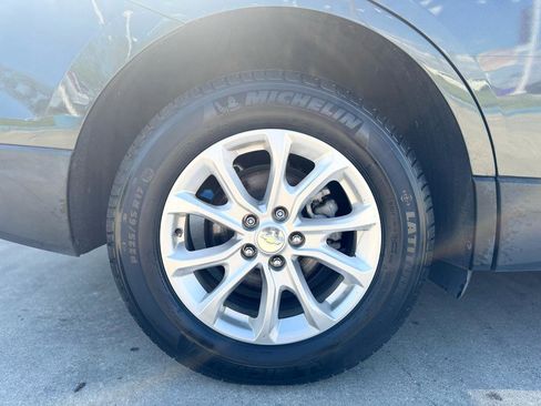 Used 2019 Chevrolet Equinox LS w/ LS Convenience Package image 21