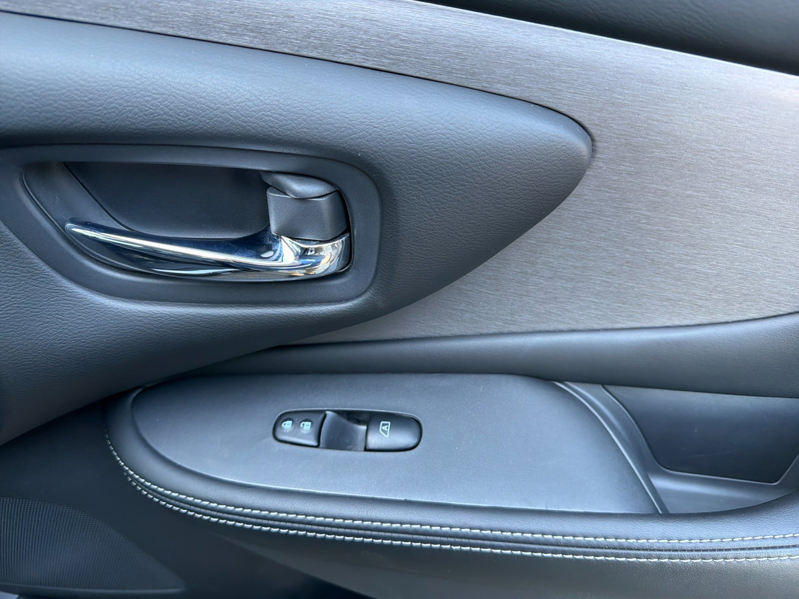 Used 2023 Nissan Murano SV w/ Cargo Package FWD image 20