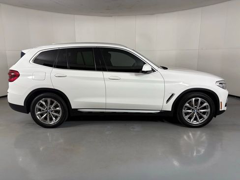 Used 2018 BMW X3 xDrive30i image 9