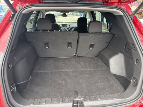 Used 2024 Chevrolet Equinox LT image 30