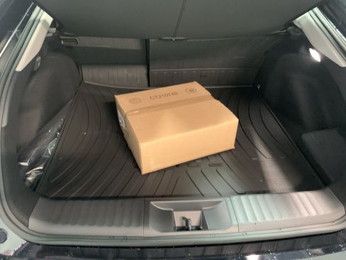 New 2026 Toyota Prius Plug-In Hybrid image 18