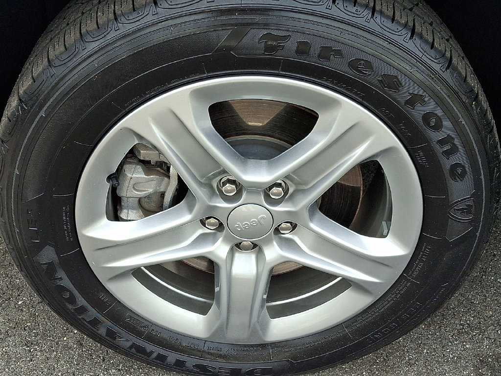 Certified 2023 Jeep Compass Latitude AWD/4WD image 8